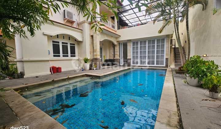 Villa Jual Lokasi Kerobokan