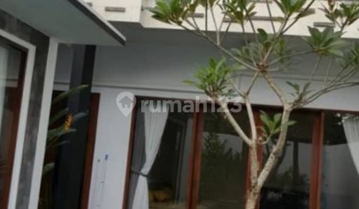 Villa Jual Lokasi Nusa Dua