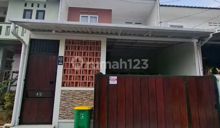Rumah 2 Lantai 3 Menit Dari Stasiun Cilebut