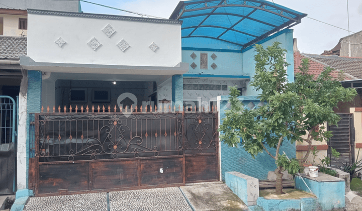 Sewa Rumah 2 Kamar di Taman Harapan Baru Harga Kompetitif 22226 Ds / Dv