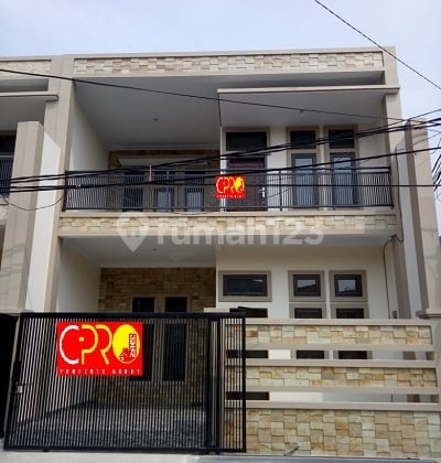Rumah 1 Lantai Rasa 2 Lantai di Grand Duta City (73397 YA)