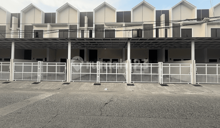 Rumah Menawan dengan 3 Kamar Ada 7 Unit di Pesona Anggrek (73646 Ds)