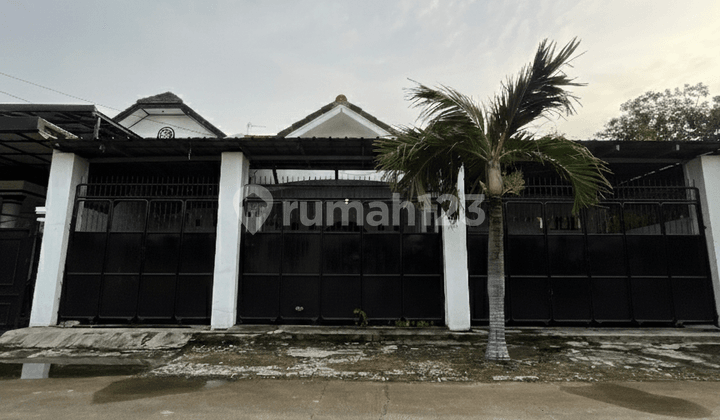 Rumah Siap Huni di Taman Harapan Baru Nego Sampai Deal (22207 Ds / Dv)
