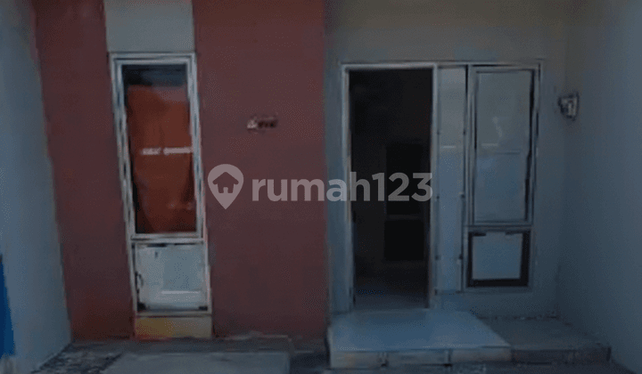 Sewa Rumah Murah Siap Pakai di Mutiara Gading City (73651 Ds)