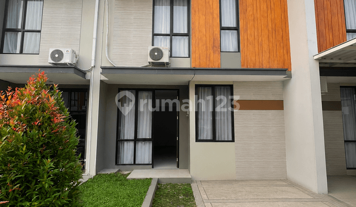 Ready-to-Occupy Minimalist Modern House - Credit Takeover Available Cimuning Location 73788 Fd