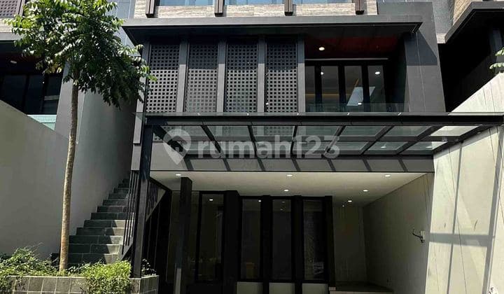 Townhouse Exclusive 3 Lantai Nempel Gerbang Tol Andara Jakarta Selatan