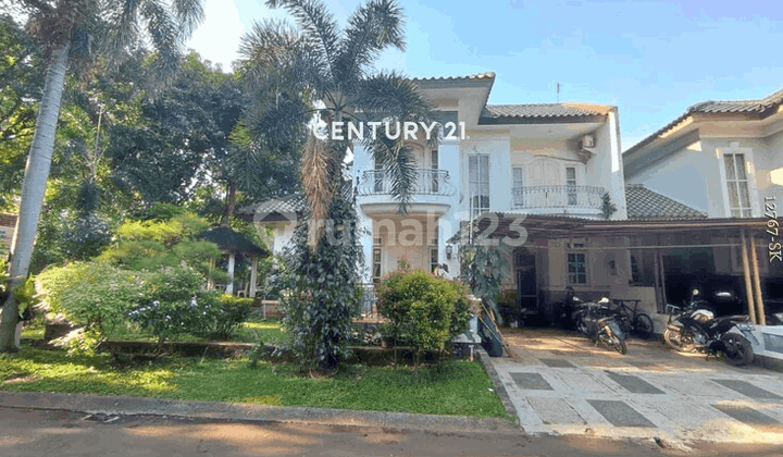 Sold a Beautiful Corner House with Wide Road Access in Sector 9, Bintaro Jaya