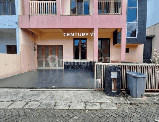 Dijual Rumah Dalam Cluster Yg Asri di Area Veteran Bintaro Jaksel