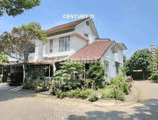 Jual Rumah Prime Location Siap Huni Posisi Hoek di Bintaro Jaya