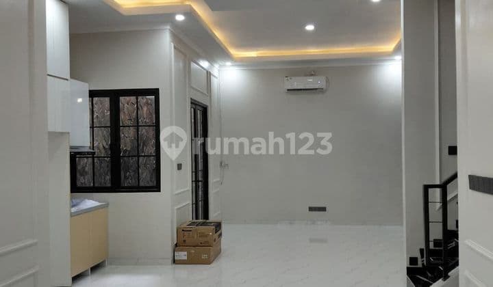 For Sale Brand New House in Griya Loka, Bsd