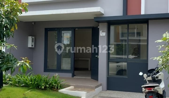 Dijual Rumah Murah Hoek/Hook 2 Lantai Cluster Baroni 10x12 Gading Serpong.