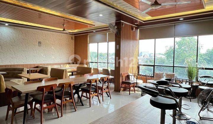 Ruko 2,5 Lantai Lokasi Strategis di Grand Palace Bekasi