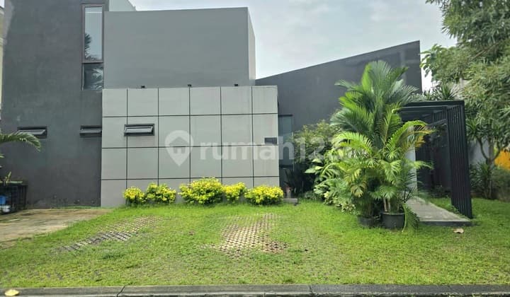 Rumah Estetik Bangunan Mandiri Di The Green Bsd