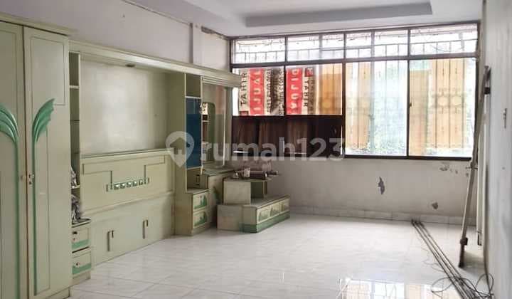 Disewakan Rumah Jl Samosir Medan