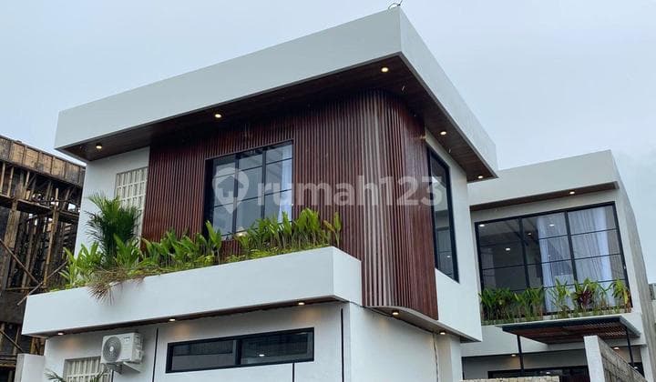 Brand New Villa Tropical Tumbak Bayuh Pererenan Canggu Badung