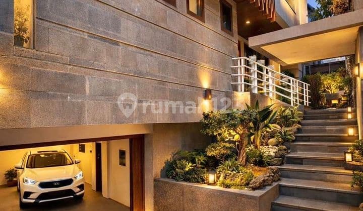 Modern House Gatot Subroto West Bali