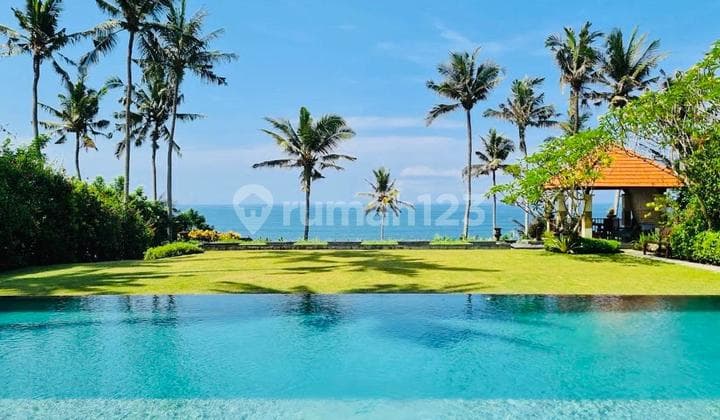 Villa Beach Front Pantai Bonian Tabanan