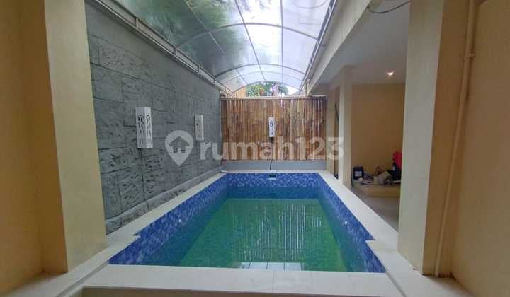 Semer Villa Kerobokan Badung