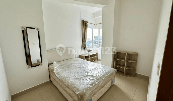 Hook Apartment in Puri Indah Area, Ready to Occupy