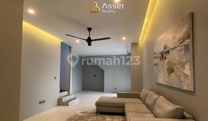 Rumah Baru Minimalis Pondok Indah, 124 M²
