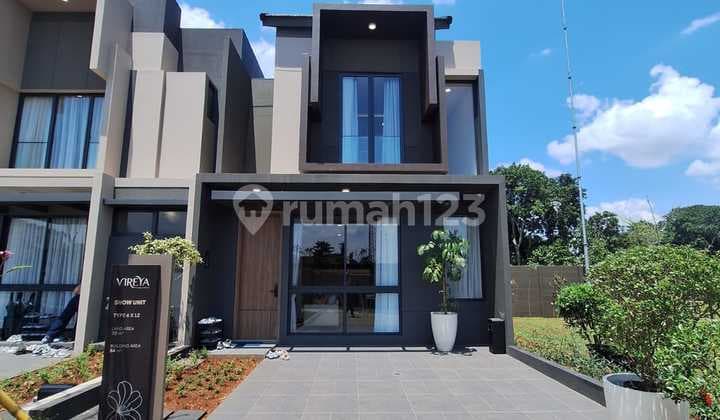 Rumah Cantik di Vireya, Dekat ke Semua Fasilitas BSD.