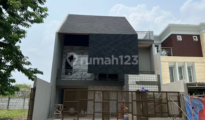 Rumah Pakuwon City San Antonio Bangunan 3 Lantai Siap Huni
