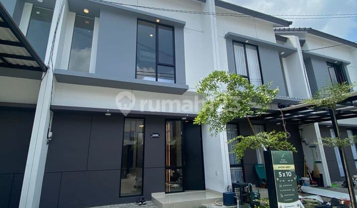 Rumah Baru 2 Lantai Park Sunrise Surabaya Timur Rungkut