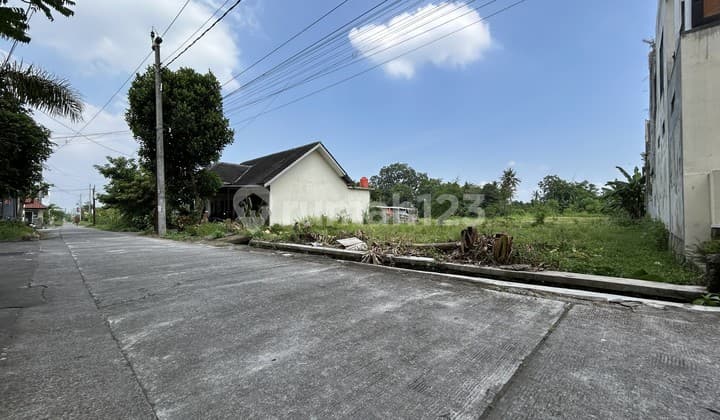 Strategic Land in Jogja, Only 200 Meters from Jl. Raya Kapt. Haryadi