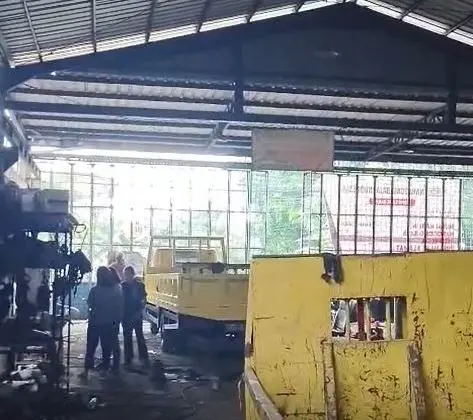 Dijual Gudang Strategis Bekasi Jalan Raya Narogong