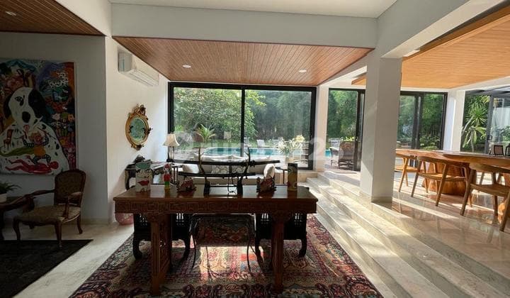 Dijual Luxury House di Bintaro Jakarta Selatan
