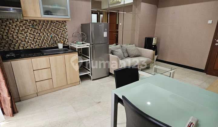 Disewa Royal Mediterania Garden Residence 2+1br