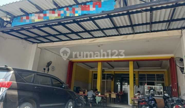 For Rent 2.5-Story House Simpang Darmo Permai Utara