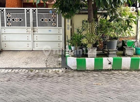 Dijual Rumah Dekat Upn Rungkut di Rungkut