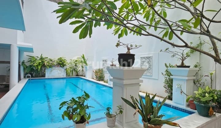 Dijual Rumah 2 Lantai Area Para Sultan Jaksel Ada Kolam Renang & Lokasi Sangat Strategis di Kebayoran Baru Jaksel