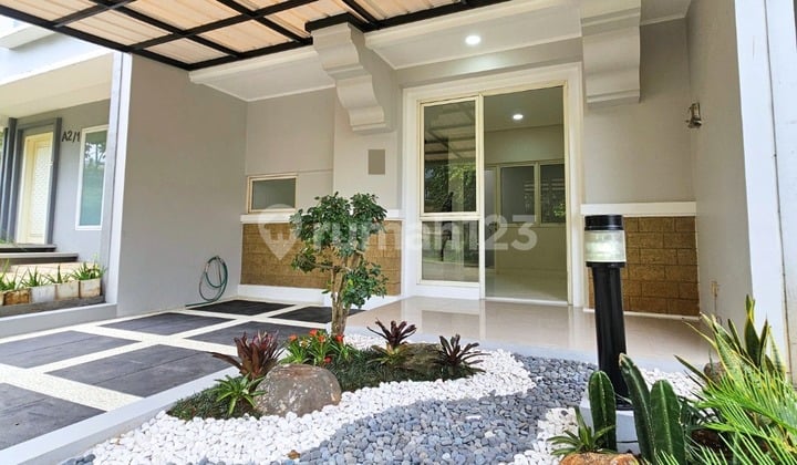 Dijual Cepat Rumah 2 Lantai Siap Huni Dkt Pintu Tol,Sklh,Mall,Pasmod di Sevilla Park Bsd