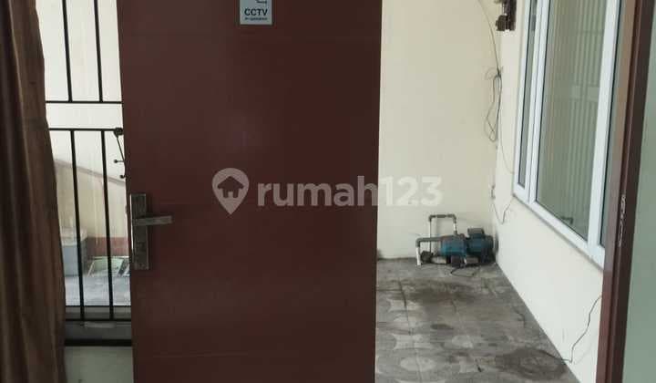 Di Jual 2 Lantai Rmh Tomang Utara Siap Huni