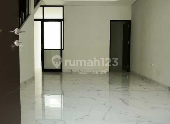 Dijual Rumah Jl Virgo Karang Empat Surabaya Siap Huni Dekat Unair