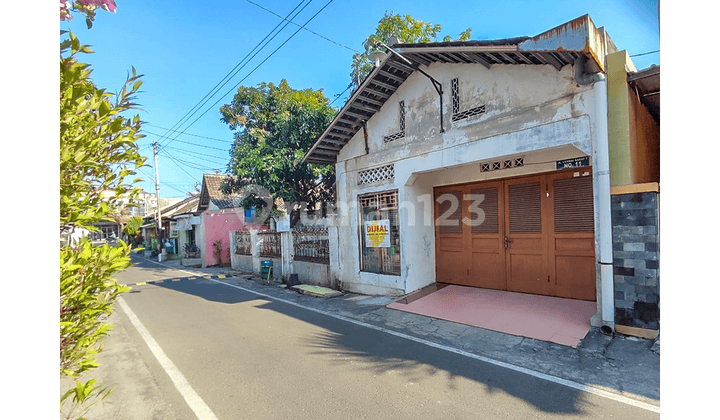 Dijual Rumah Dekat Masjid Zayed Surakarta