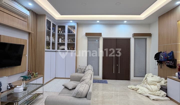 Rare! Golf Island House 10x20 Ready to Move In