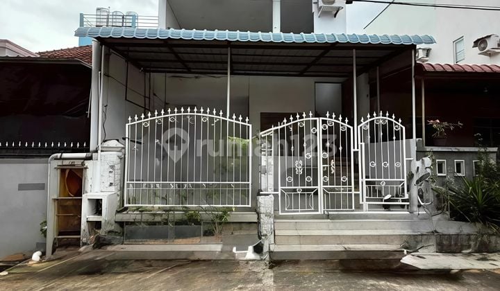 For Sale, Ready-to-Occupy House in Kintamani Sei Panas - Batam Centre