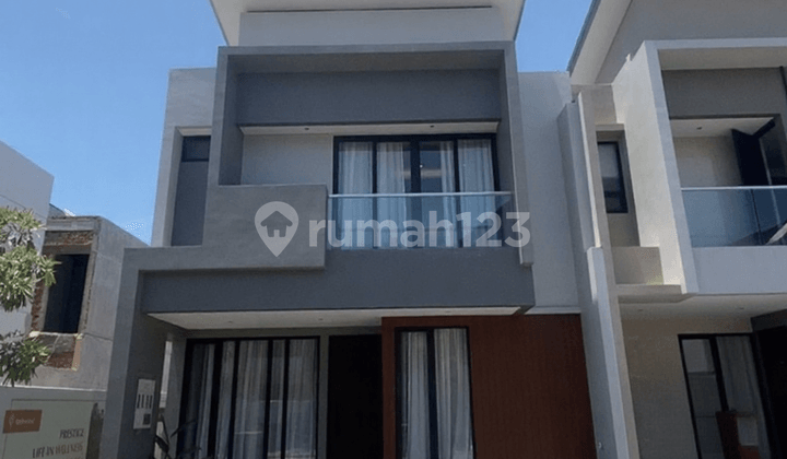 2-Story House in Garden Avenue Cluster Teakwood Near Bengkong Port