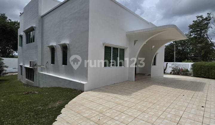 Dijual Rumah Palm Spring Hook Cantik Siap Huni