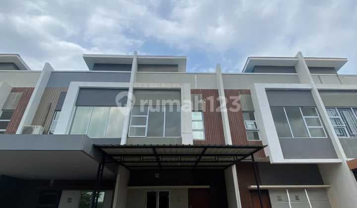 Dijual Rumah 2 Lantai De Diamond Residence