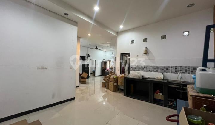 Dijual Rumah Baloi Tanah Besar