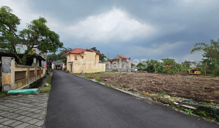 Tanah Ngaglik Dekat Hotel Hyatt Jogja, Cocok untuk Hunian dan Villa