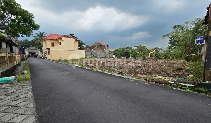 Tanah Dekat Kampus Ugm dan Uii Jogja, Akses Jalan Lebar dan Legalitas SHM Pekarangan