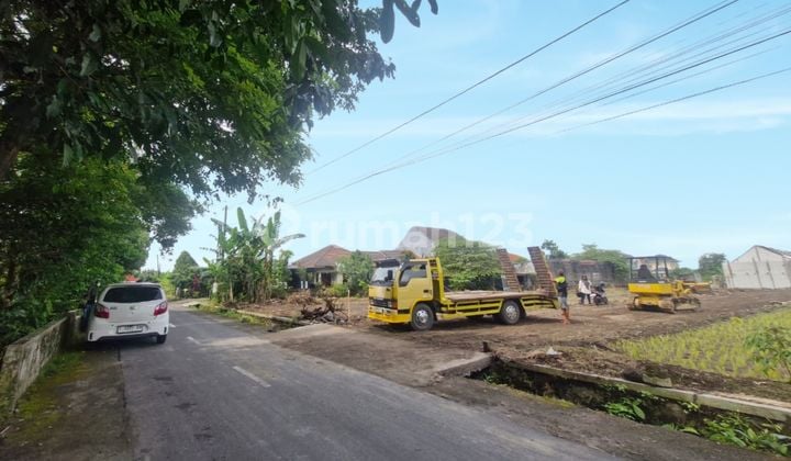 Tanah Dijual Area Jalan Kaliurang KM 8,5, Legalitas SHM Pekarangan