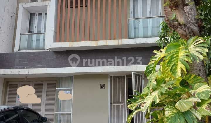 Quick Sale House In San Lorenzo Gading Serpong