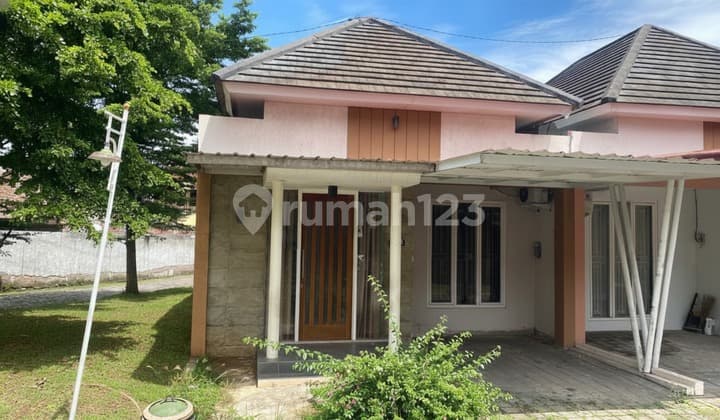 Dijual Rumah Perum The Eagle Hills Mangunharjo Tembalang