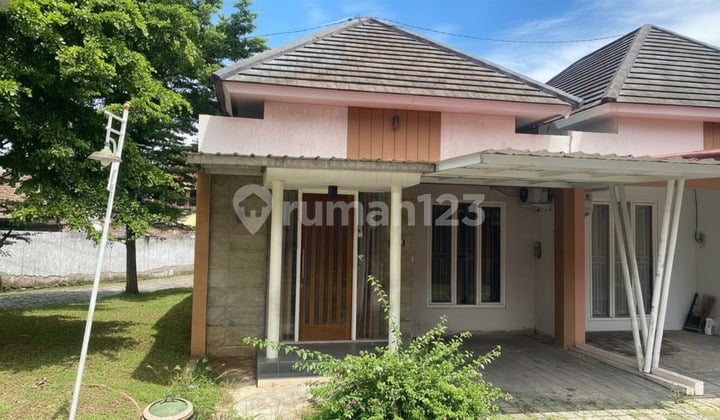 Dijual Rumah Perum The Eagle Hills Mangunharjo Tembalang